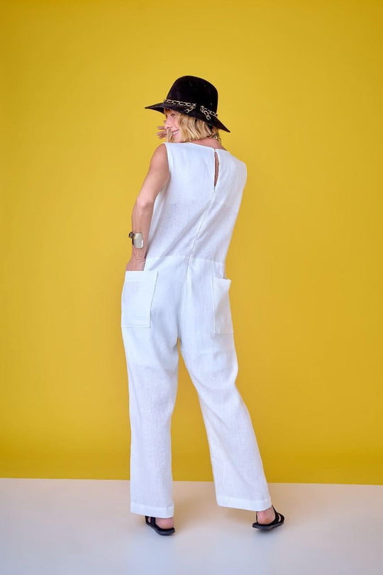 Macacão Worker Linho Off White Ezildinha