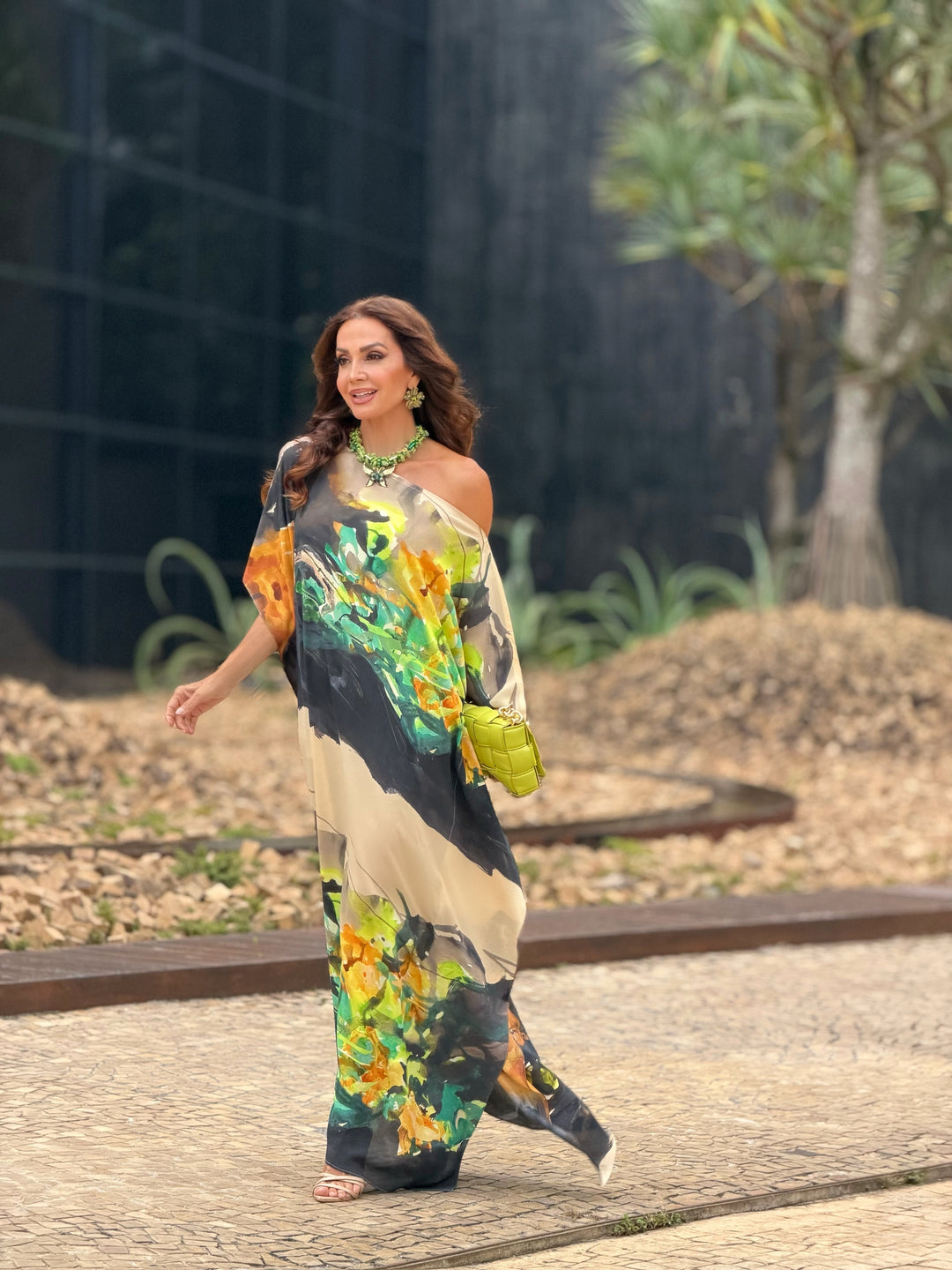 Vestido Kaftan Giverny Feminino Estampado Impressionista Viscose Crepe EZILDINHA