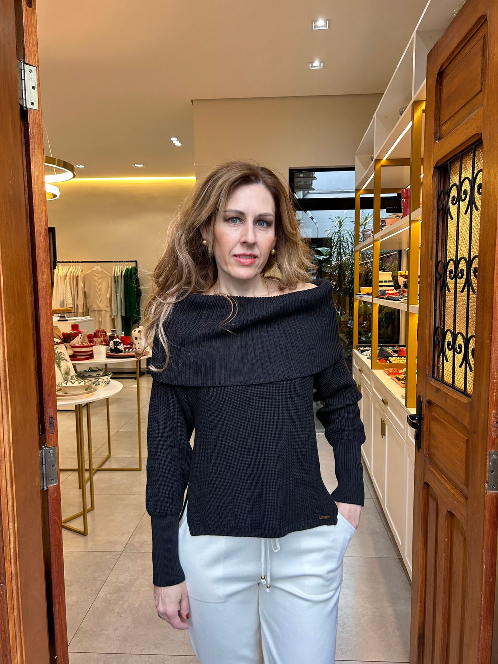 Blusa Dinamarca Preta Anselmi - The Boutique Ambicione by ALSELMI