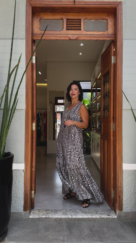 Vestido Pedrinhas Black EZILDINHA