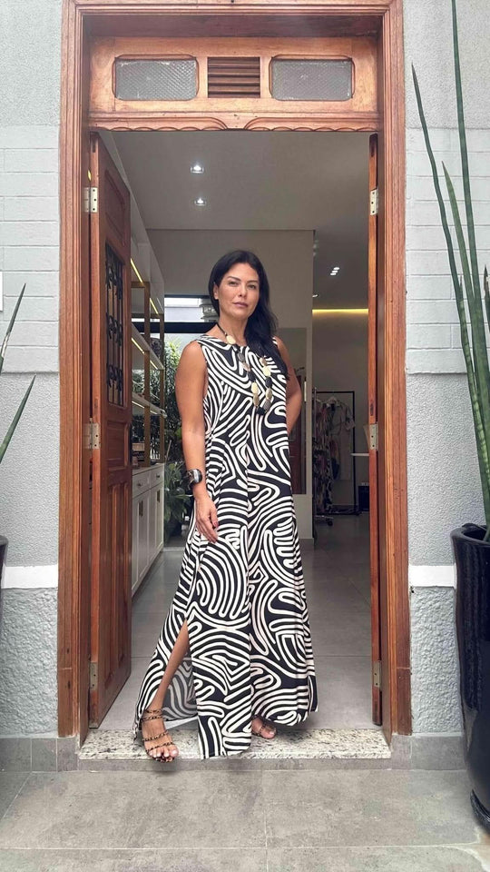 Vestido Linhas P&B EzildinhaEzildinhaThe Boutique