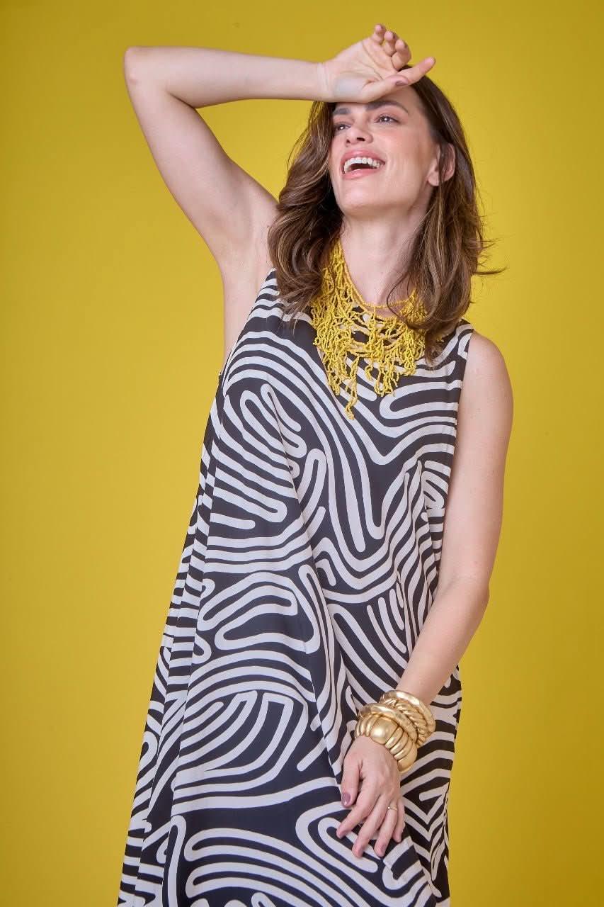 Vestido Linhas P&B EzildinhaEzildinhaThe Boutique